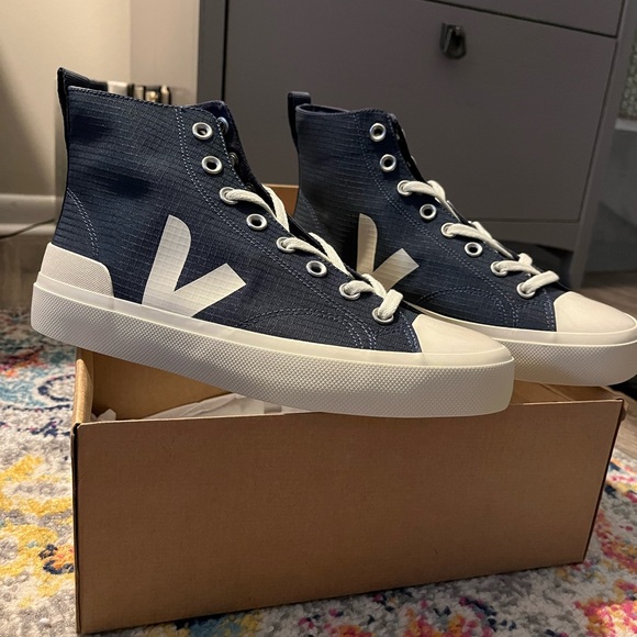 NWT 🌟 Veja Wata II Ripstop Nautico Pierre high-tops Sz 42 (Men 9/Women 11)